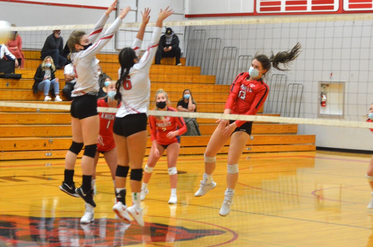 03-03 sports hannah polkinghorn and gabby carabant